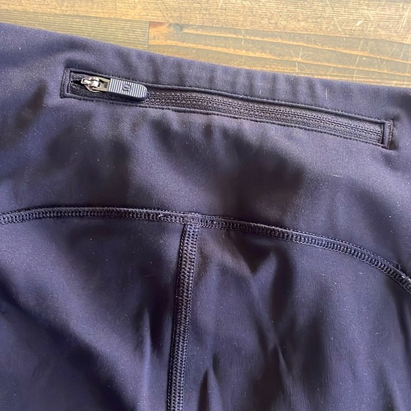 Lululemon capri leggings - Picture 2 of 5